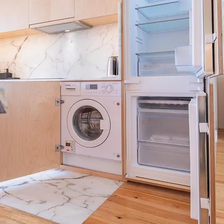 Ola Апартаменти *